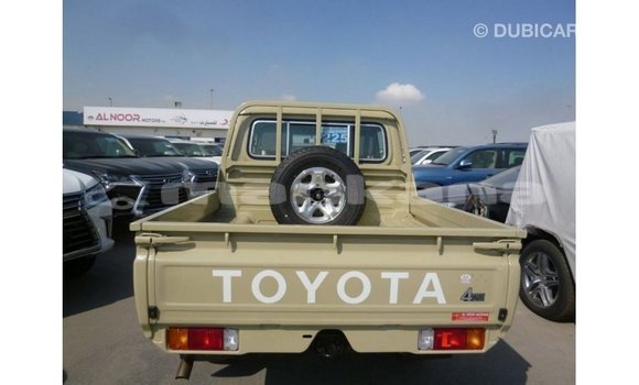 Buy Import Toyota Land Cruiser Beige Car in Import - Dubai in Abhasia Buy Import Toyota Land Cruiser Beige Car in Import - Dubai in Abhasia
