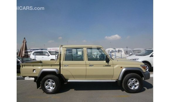 Buy Import Toyota Land Cruiser Beige Car in Import - Dubai in Abhasia Buy Import Toyota Land Cruiser Beige Car in Import - Dubai in Abhasia