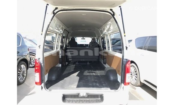 Buy Import Toyota Hiace White Car in Import - Dubai in Abhasia Buy Import Toyota Hiace White Car in Import - Dubai in Abhasia