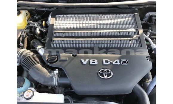 Buy Import Toyota Land Cruiser White Car in Import - Dubai in Abhasia Buy Import Toyota Land Cruiser White Car in Import - Dubai in Abhasia