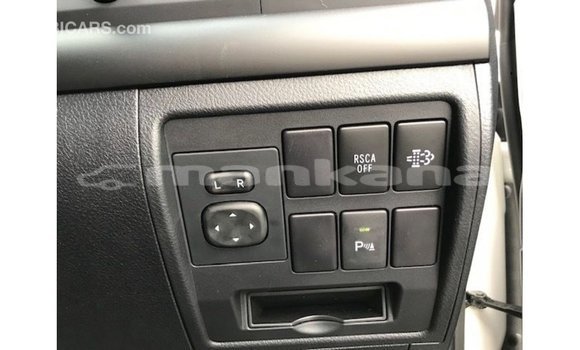 Buy Import Toyota Land Cruiser White Car in Import - Dubai in Abhasia Buy Import Toyota Land Cruiser White Car in Import - Dubai in Abhasia