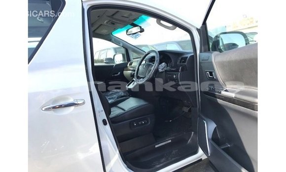 Buy Import Toyota Vellfire White Car in Import - Dubai in Abhasia Buy Import Toyota Vellfire White Car in Import - Dubai in Abhasia