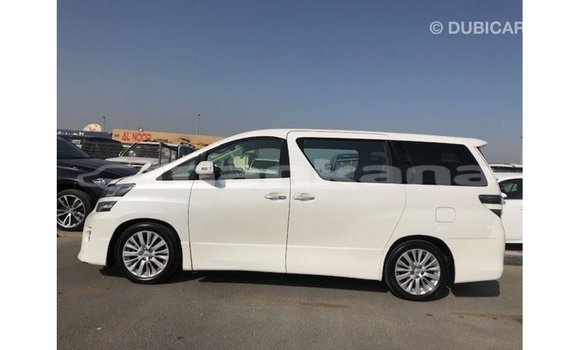 Buy Import Toyota Vellfire White Car in Import - Dubai in Abhasia Buy Import Toyota Vellfire White Car in Import - Dubai in Abhasia