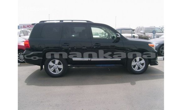 Buy Import Toyota Land Cruiser Black Car in Import - Dubai in Abhasia Buy Import Toyota Land Cruiser Black Car in Import - Dubai in Abhasia