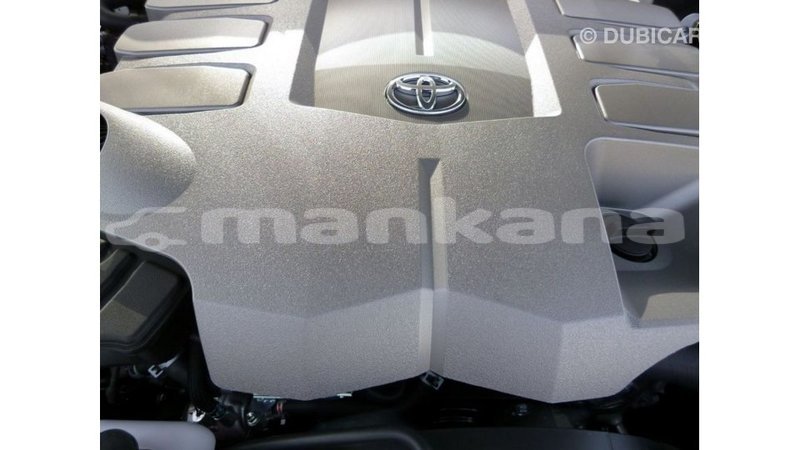 Big with watermark toyota land cruiser abhasia import dubai 2651