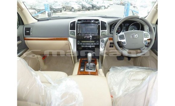 Buy Import Toyota Land Cruiser Black Car in Import - Dubai in Abhasia Buy Import Toyota Land Cruiser Black Car in Import - Dubai in Abhasia