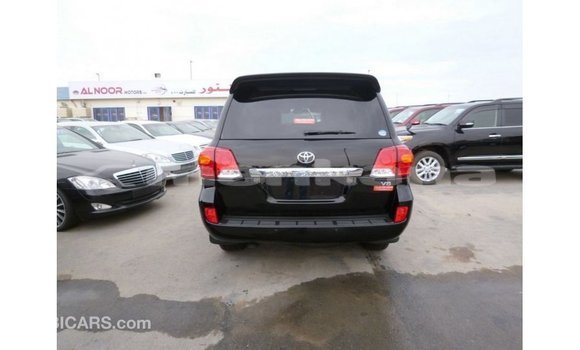 Buy Import Toyota Land Cruiser Black Car in Import - Dubai in Abhasia Buy Import Toyota Land Cruiser Black Car in Import - Dubai in Abhasia
