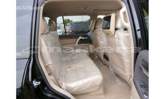 Buy Import Toyota Land Cruiser Black Car in Import - Dubai in Abhasia Buy Import Toyota Land Cruiser Black Car in Import - Dubai in Abhasia