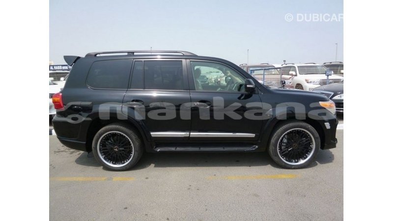 Big with watermark toyota land cruiser abhasia import dubai 2656