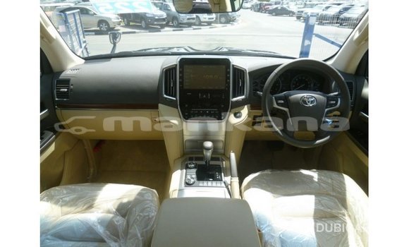 Buy Import Toyota Land Cruiser Black Car in Import - Dubai in Abhasia Buy Import Toyota Land Cruiser Black Car in Import - Dubai in Abhasia