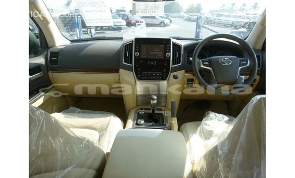 Buy Import Toyota Land Cruiser Black Car in Import - Dubai in Abhasia Buy Import Toyota Land Cruiser Black Car in Import - Dubai in Abhasia