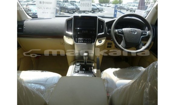 Buy Import Toyota Land Cruiser Black Car in Import - Dubai in Abhasia Buy Import Toyota Land Cruiser Black Car in Import - Dubai in Abhasia