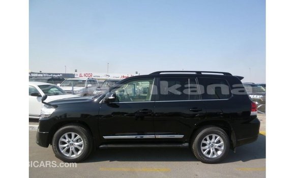 Buy Import Toyota Land Cruiser Black Car in Import - Dubai in Abhasia Buy Import Toyota Land Cruiser Black Car in Import - Dubai in Abhasia