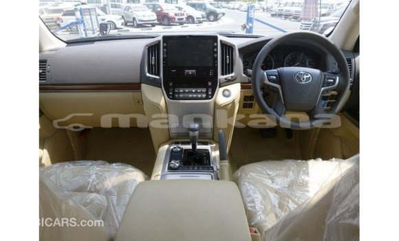 Buy Import Toyota Land Cruiser Black Car in Import - Dubai in Abhasia Buy Import Toyota Land Cruiser Black Car in Import - Dubai in Abhasia