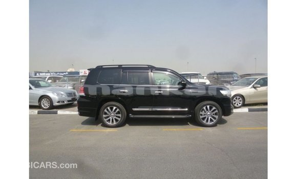 Buy Import Toyota Land Cruiser Black Car in Import - Dubai in Abhasia Buy Import Toyota Land Cruiser Black Car in Import - Dubai in Abhasia