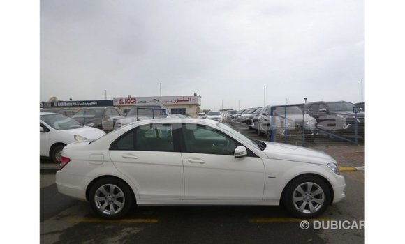 Buy Import Mercedes-Benz 200 White Car in Import - Dubai in Abhasia Buy Import Mercedes-Benz 200 White Car in Import - Dubai in Abhasia