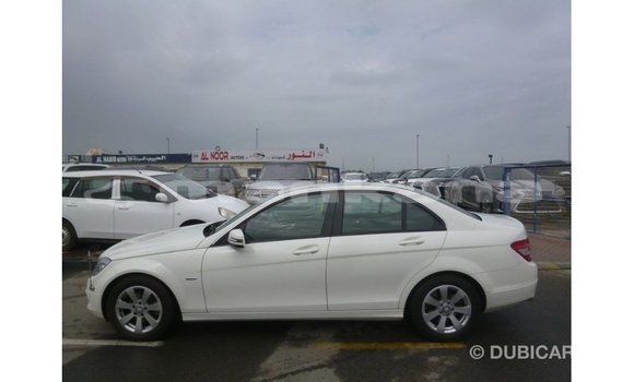 Buy Import Mercedes-Benz 200 White Car in Import - Dubai in Abhasia Buy Import Mercedes-Benz 200 White Car in Import - Dubai in Abhasia