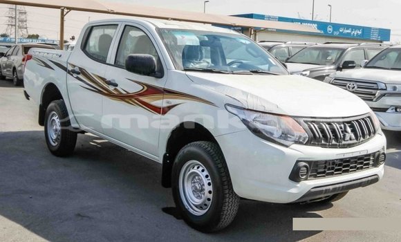 Buy Import Mitsubishi L200 White Car in Import - Dubai in Abhasia Buy Import Mitsubishi L200 White Car in Import - Dubai in Abhasia