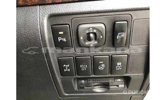 Buy Import Toyota Land Cruiser White Car in Import - Dubai in Abhasia Buy Import Toyota Land Cruiser White Car in Import - Dubai in Abhasia