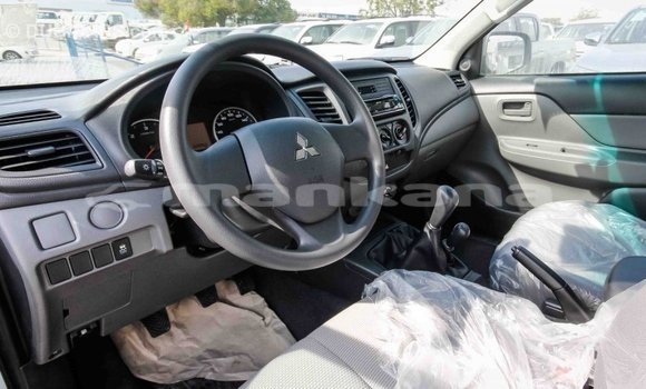 Buy Import Mitsubishi L200 White Car in Import - Dubai in Abhasia Buy Import Mitsubishi L200 White Car in Import - Dubai in Abhasia