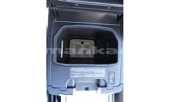 Buy Import Toyota Land Cruiser White Car in Import - Dubai in Abhasia Buy Import Toyota Land Cruiser White Car in Import - Dubai in Abhasia