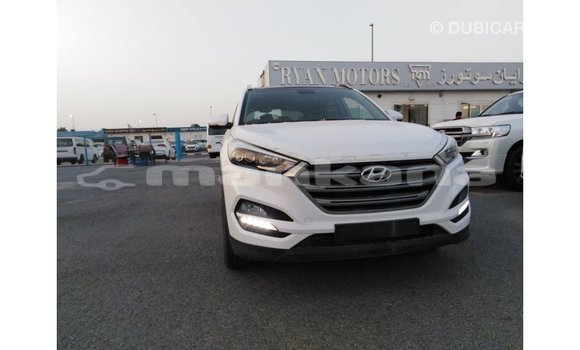 Buy Import Hyundai Tucson White Car in Import - Dubai in Abhasia Buy Import Hyundai Tucson White Car in Import - Dubai in Abhasia