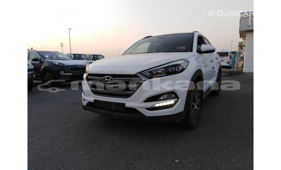 Buy Import Hyundai Tucson White Car in Import - Dubai in Abhasia Buy Import Hyundai Tucson White Car in Import - Dubai in Abhasia