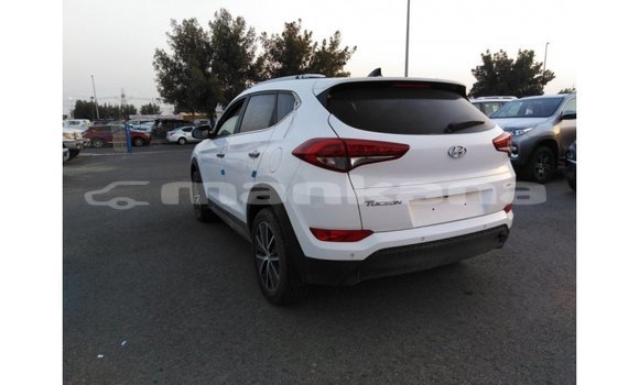 Buy Import Hyundai Tucson White Car in Import - Dubai in Abhasia Buy Import Hyundai Tucson White Car in Import - Dubai in Abhasia