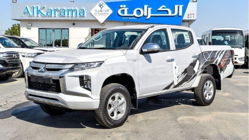 Big with watermark mitsubishi l200 abhasia import dubai 2699