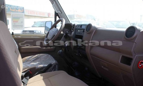 Buy Import Toyota Land Cruiser Beige Car in Import - Dubai in Abhasia Buy Import Toyota Land Cruiser Beige Car in Import - Dubai in Abhasia