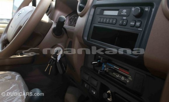 Buy Import Toyota Land Cruiser Beige Car in Import - Dubai in Abhasia Buy Import Toyota Land Cruiser Beige Car in Import - Dubai in Abhasia