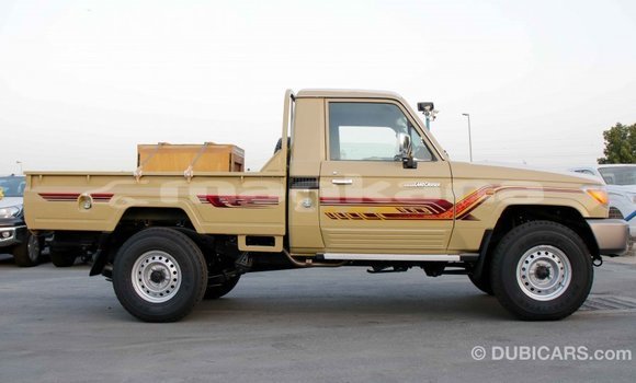 Buy Import Toyota Land Cruiser Beige Car in Import - Dubai in Abhasia Buy Import Toyota Land Cruiser Beige Car in Import - Dubai in Abhasia