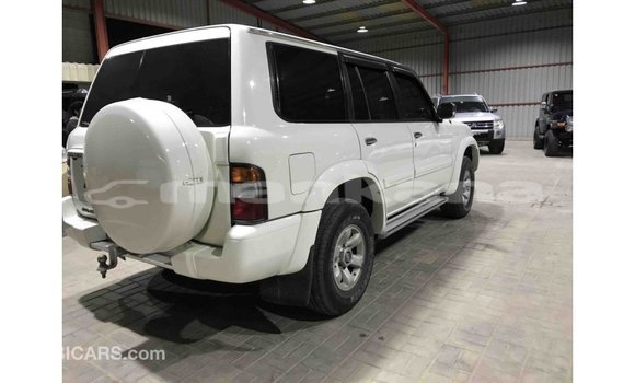 Buy Import Nissan Patrol White Car in Import - Dubai in Abhasia Buy Import Nissan Patrol White Car in Import - Dubai in Abhasia