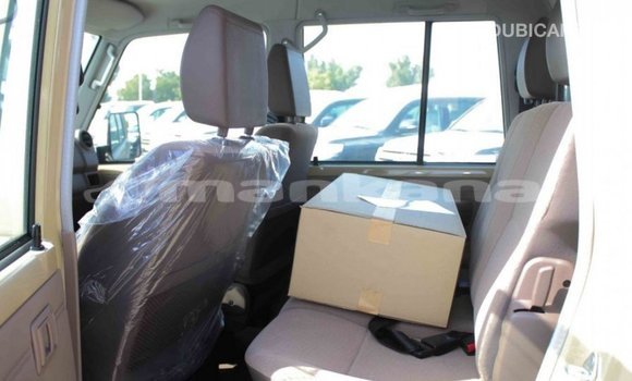 Buy Import Toyota Land Cruiser Beige Car in Import - Dubai in Abhasia Buy Import Toyota Land Cruiser Beige Car in Import - Dubai in Abhasia