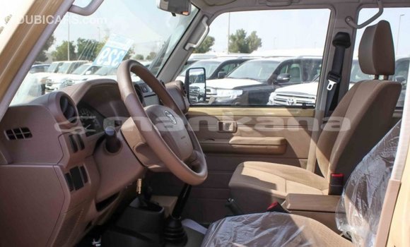Buy Import Toyota Land Cruiser Beige Car in Import - Dubai in Abhasia Buy Import Toyota Land Cruiser Beige Car in Import - Dubai in Abhasia