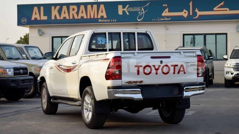 Big with watermark toyota hilux abhasia import dubai 2714