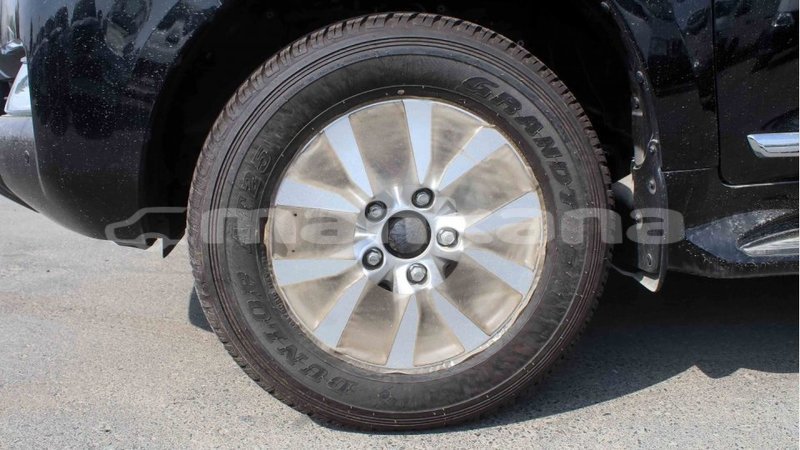 Big with watermark toyota land cruiser abhasia import dubai 2715