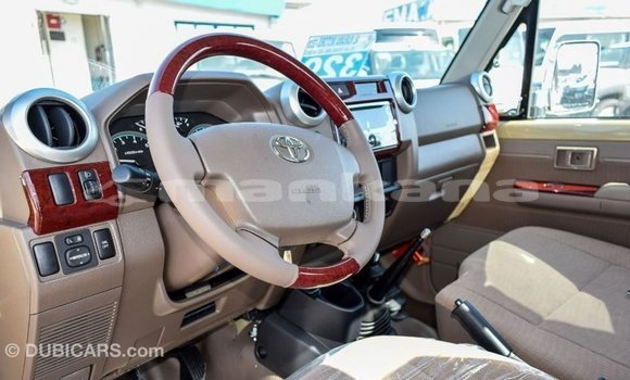 Buy Import Toyota Land Cruiser Beige Car in Import - Dubai in Abhasia Buy Import Toyota Land Cruiser Beige Car in Import - Dubai in Abhasia