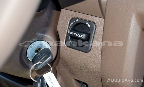 Buy Import Toyota Land Cruiser Beige Car in Import - Dubai in Abhasia Buy Import Toyota Land Cruiser Beige Car in Import - Dubai in Abhasia