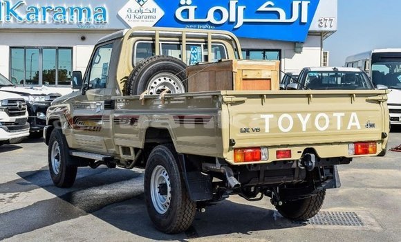 Buy Import Toyota Land Cruiser Beige Car in Import - Dubai in Abhasia Buy Import Toyota Land Cruiser Beige Car in Import - Dubai in Abhasia