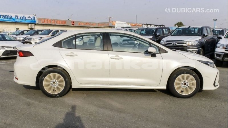 Big with watermark toyota corolla abhasia import dubai 2719