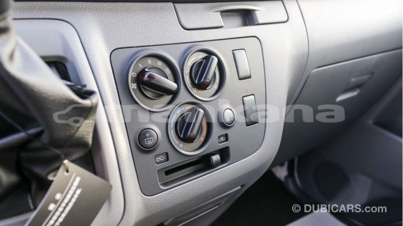 Big with watermark nissan urvan abhasia import dubai 2721