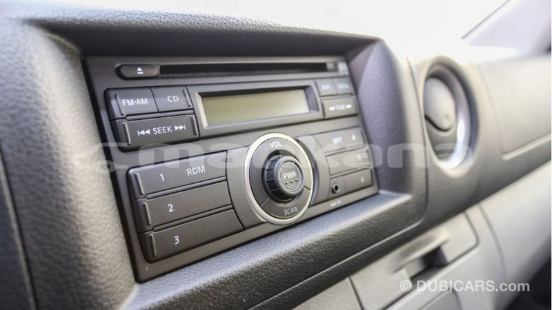 Big with watermark nissan urvan abhasia import dubai 2721