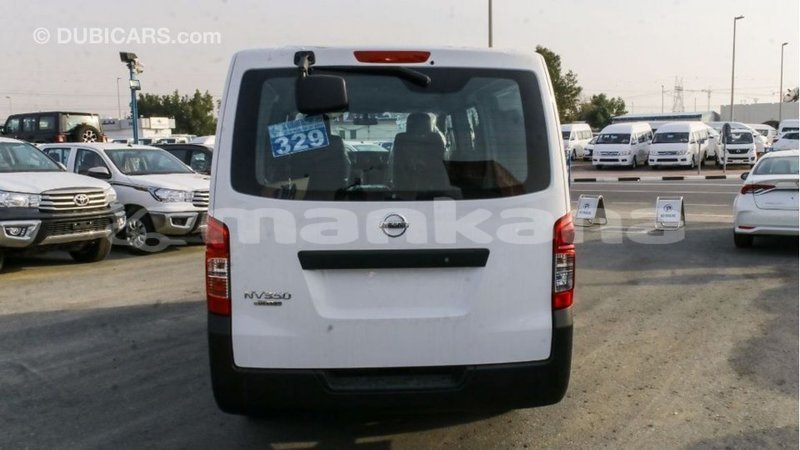 Big with watermark nissan urvan abhasia import dubai 2721