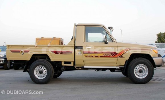 Buy Import Toyota Land Cruiser Beige Car in Import - Dubai in Abhasia Buy Import Toyota Land Cruiser Beige Car in Import - Dubai in Abhasia