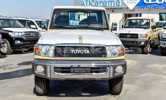 Buy Import Toyota Land Cruiser Beige Car in Import - Dubai in Abhasia Buy Import Toyota Land Cruiser Beige Car in Import - Dubai in Abhasia
