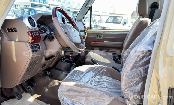 Buy Import Toyota Land Cruiser Beige Car in Import - Dubai in Abhasia Buy Import Toyota Land Cruiser Beige Car in Import - Dubai in Abhasia