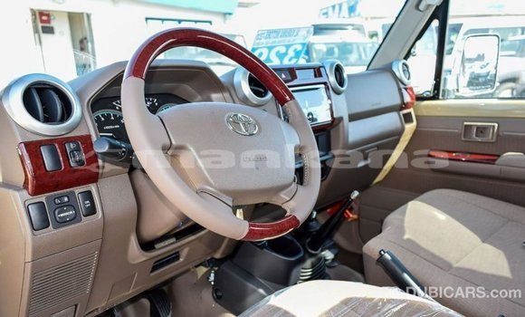 Buy Import Toyota Land Cruiser Beige Car in Import - Dubai in Abhasia Buy Import Toyota Land Cruiser Beige Car in Import - Dubai in Abhasia