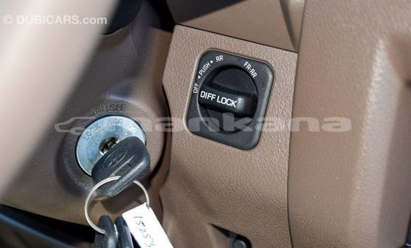 Buy Import Toyota Land Cruiser Beige Car in Import - Dubai in Abhasia Buy Import Toyota Land Cruiser Beige Car in Import - Dubai in Abhasia