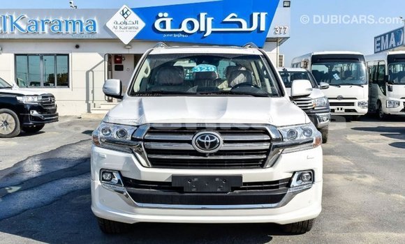 Buy Import Toyota Land Cruiser White Car in Import - Dubai in Abhasia Buy Import Toyota Land Cruiser White Car in Import - Dubai in Abhasia